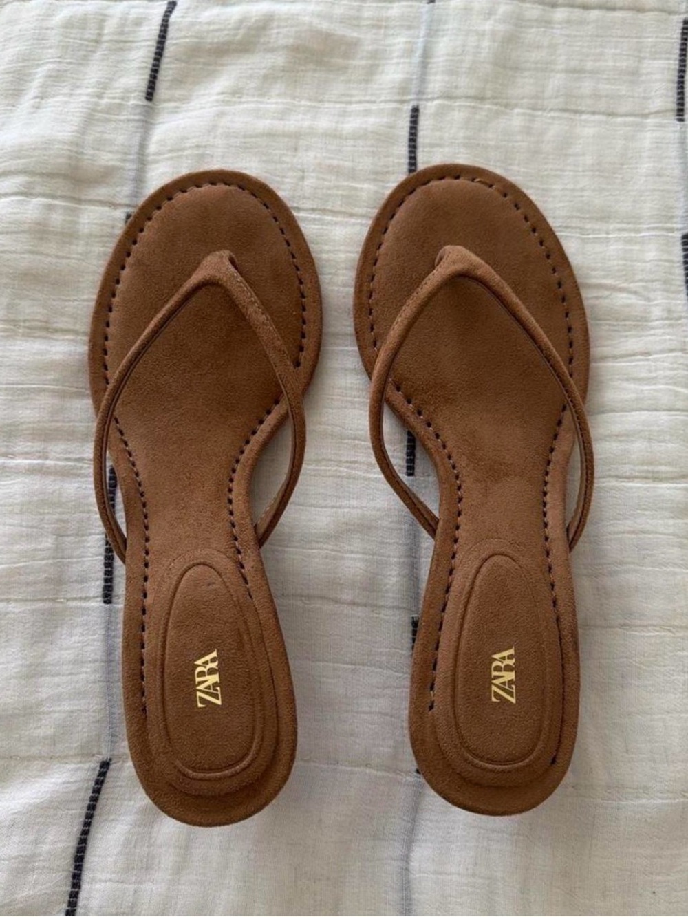 Zara Tan Suede Thong Sandals